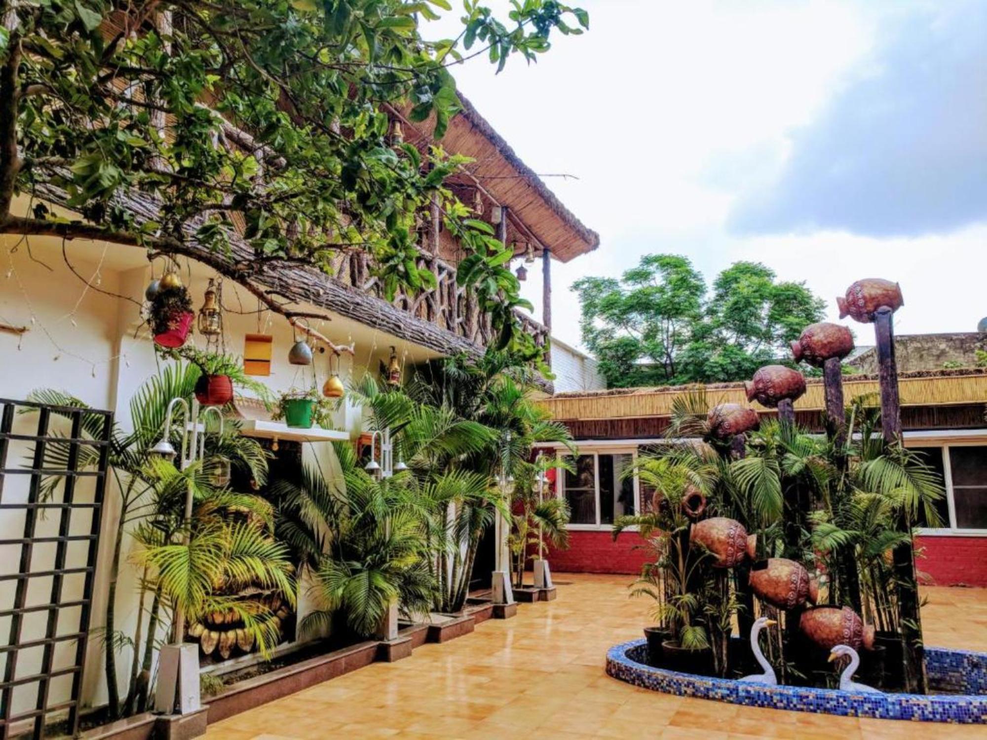 לקנאו Heritage Hotel מראה חיצוני תמונה