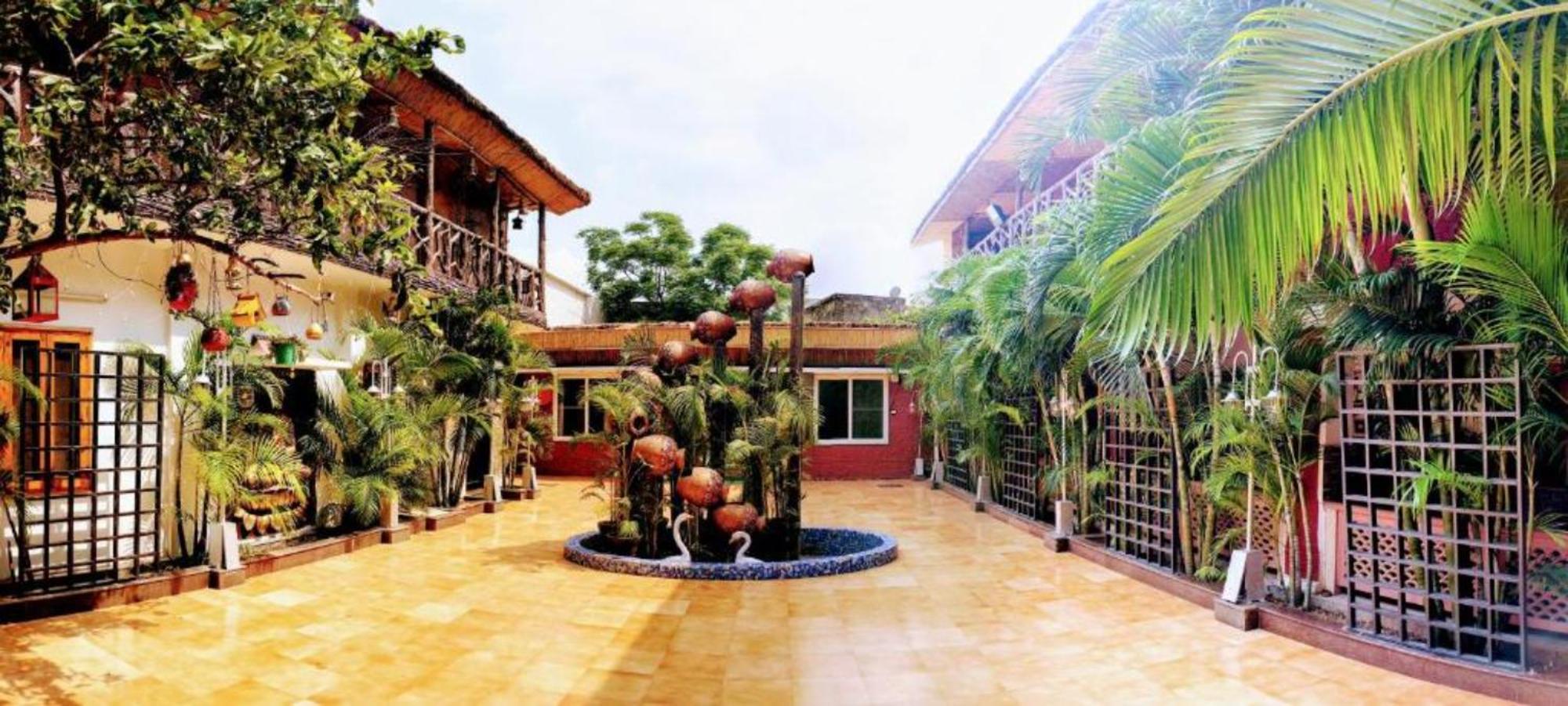 לקנאו Heritage Hotel מראה חיצוני תמונה