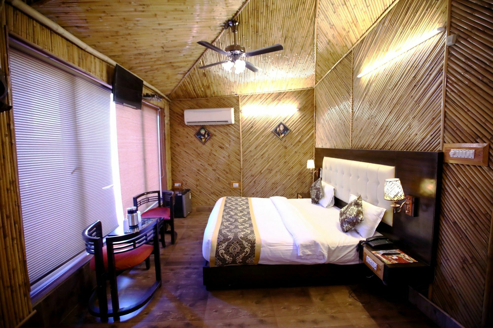 לקנאו Heritage Hotel מראה חיצוני תמונה